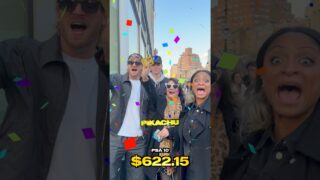 GIVING AWAY POKÉMON CARDS IN THE STREETS OF NYC 🎉