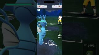 違うパーティ出てきて動揺しながら勝った試合！！【GOバトルリーグなshort】【ポケモンGO】＃ポケモンGO　＃GOバトルリーグ